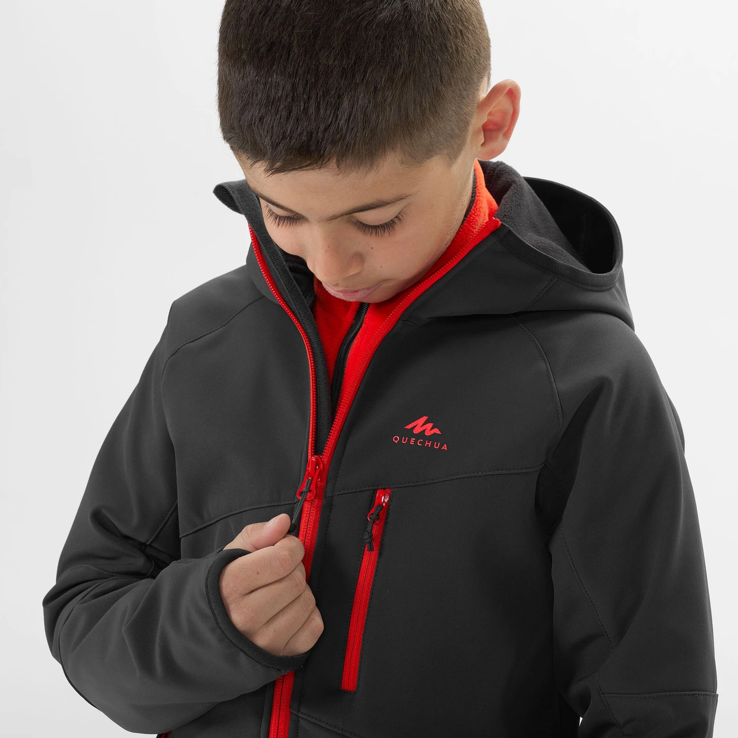 Quechua Kids’ Softshell Hiking Jacket - MH550 Black 6 Quechua Kids’ Softshell Hiking Jacket - MH550 Black - Image 6