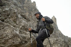 Quechua Men's Hiking Lightweight Waterproof Jacket MH900 -Quechua k540da88a0d9f4943351d755b1408703c