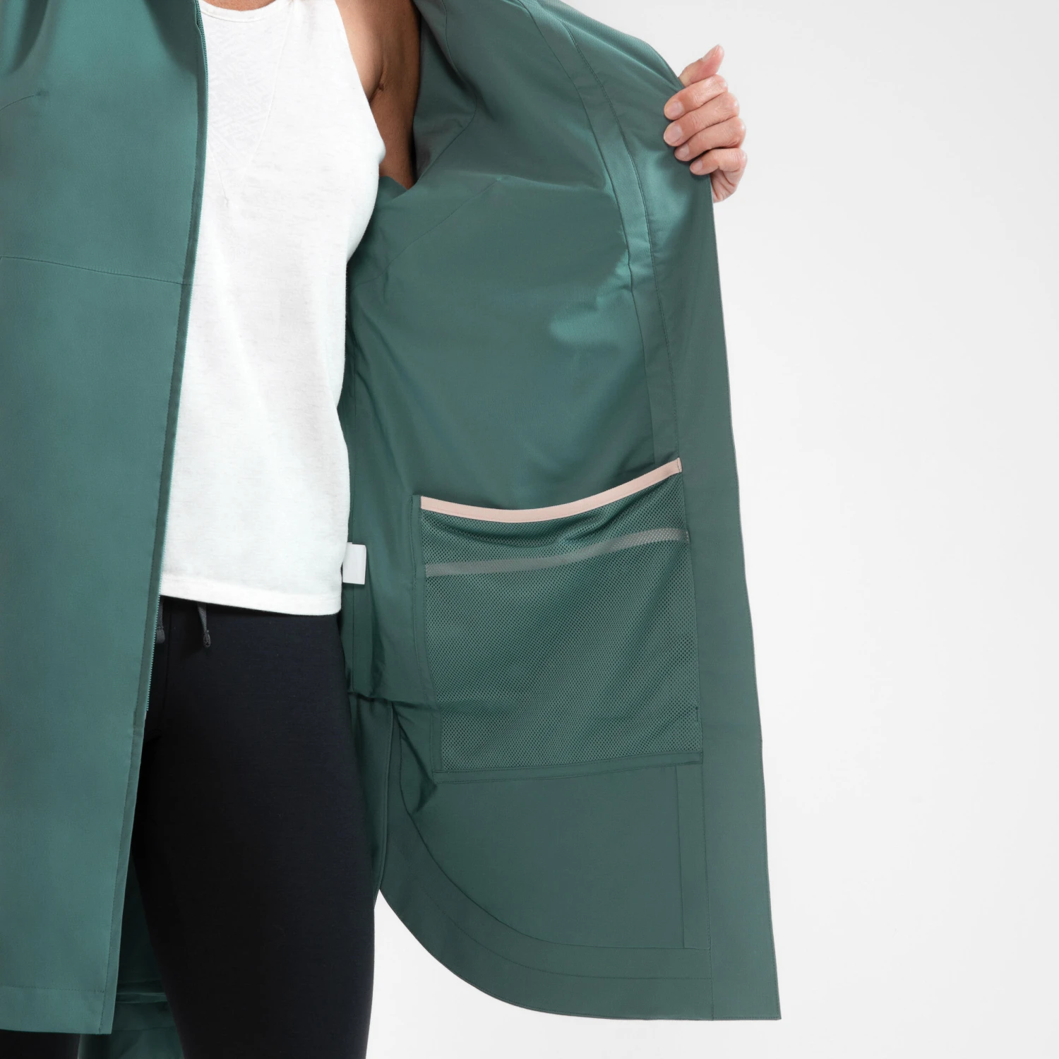 Quechua Women's Hiking Waterproof Longline Jacket Raincut Long Series 9 Quechua Women's Hiking Waterproof Longline Jacket Raincut Long Series - Image 9