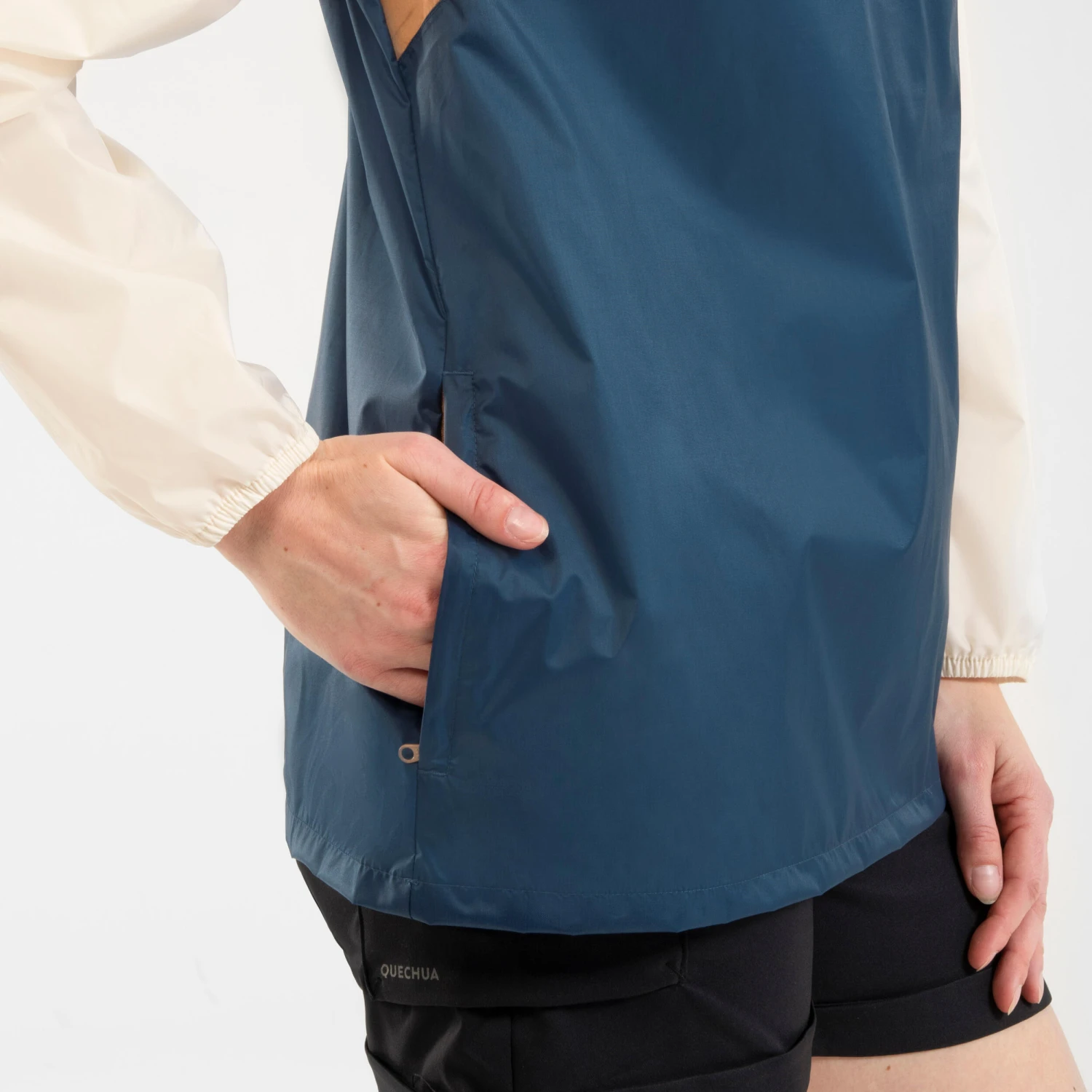 Quechua Women's Windproof And Water-repellent Hiking Jacket 20 Quechua Women's Windproof And Water-repellent Hiking Jacket - Image 20