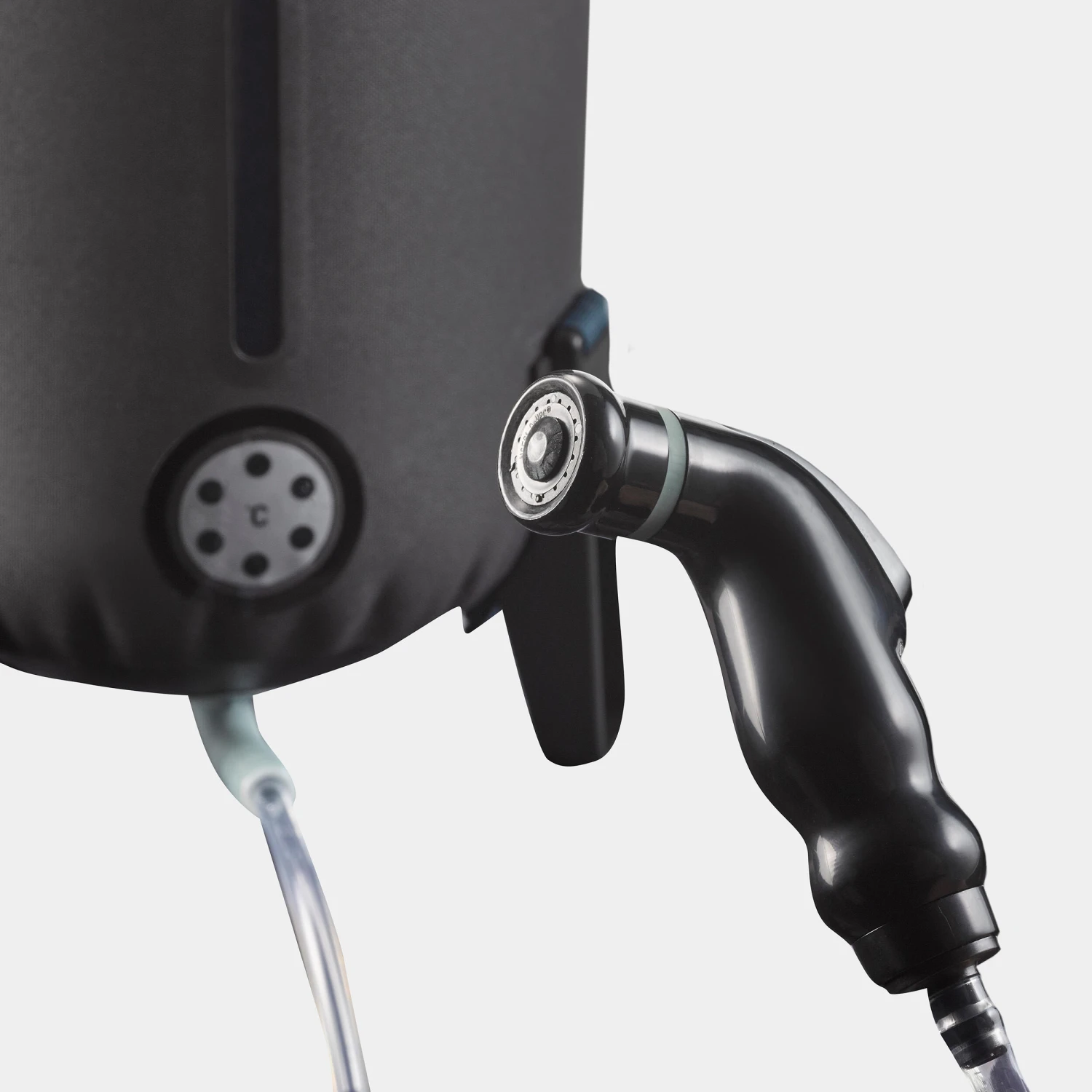 Quechua PRESSURE SOLAR CAMPING SHOWER - 10 LITRES 3 Quechua PRESSURE SOLAR CAMPING SHOWER - 10 LITRES - Image 3